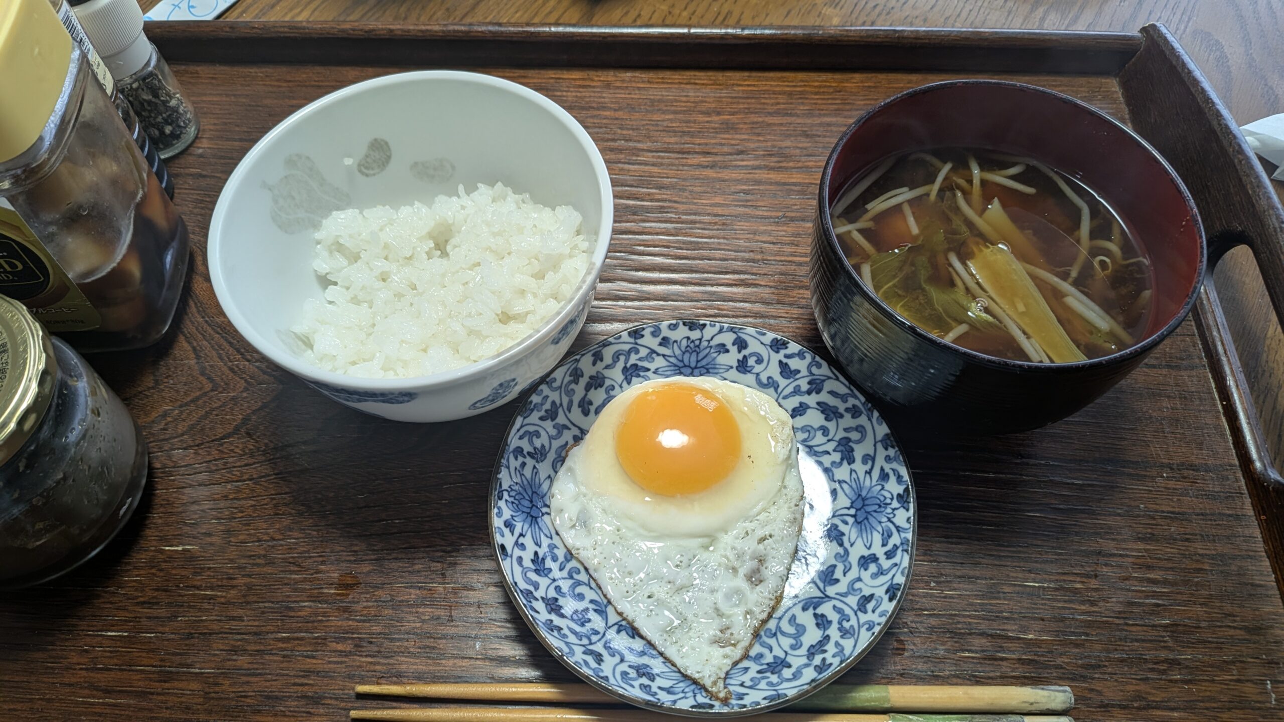 コックまーちゃん　「目玉焼き」